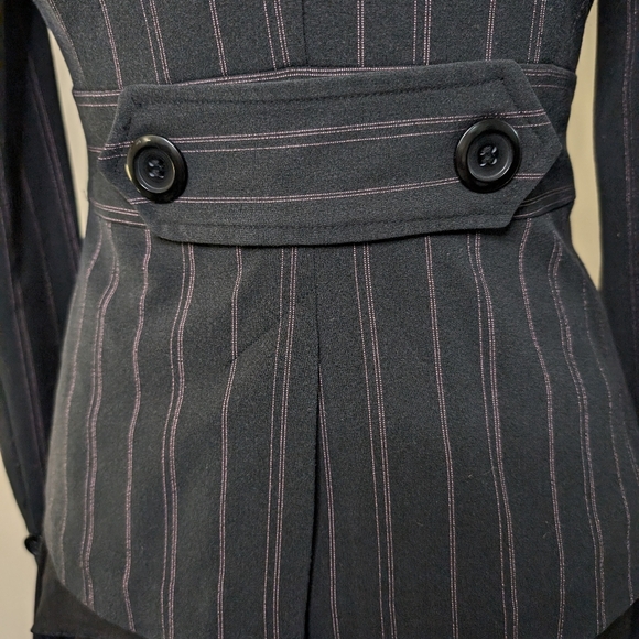 Y2K Pink Pinstripe Blazer - Picture 4 of 8